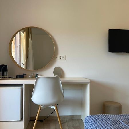 St. Nicholas Rooms Хвар Экстерьер фото