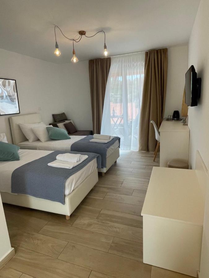 St. Nicholas Rooms Хвар Экстерьер фото